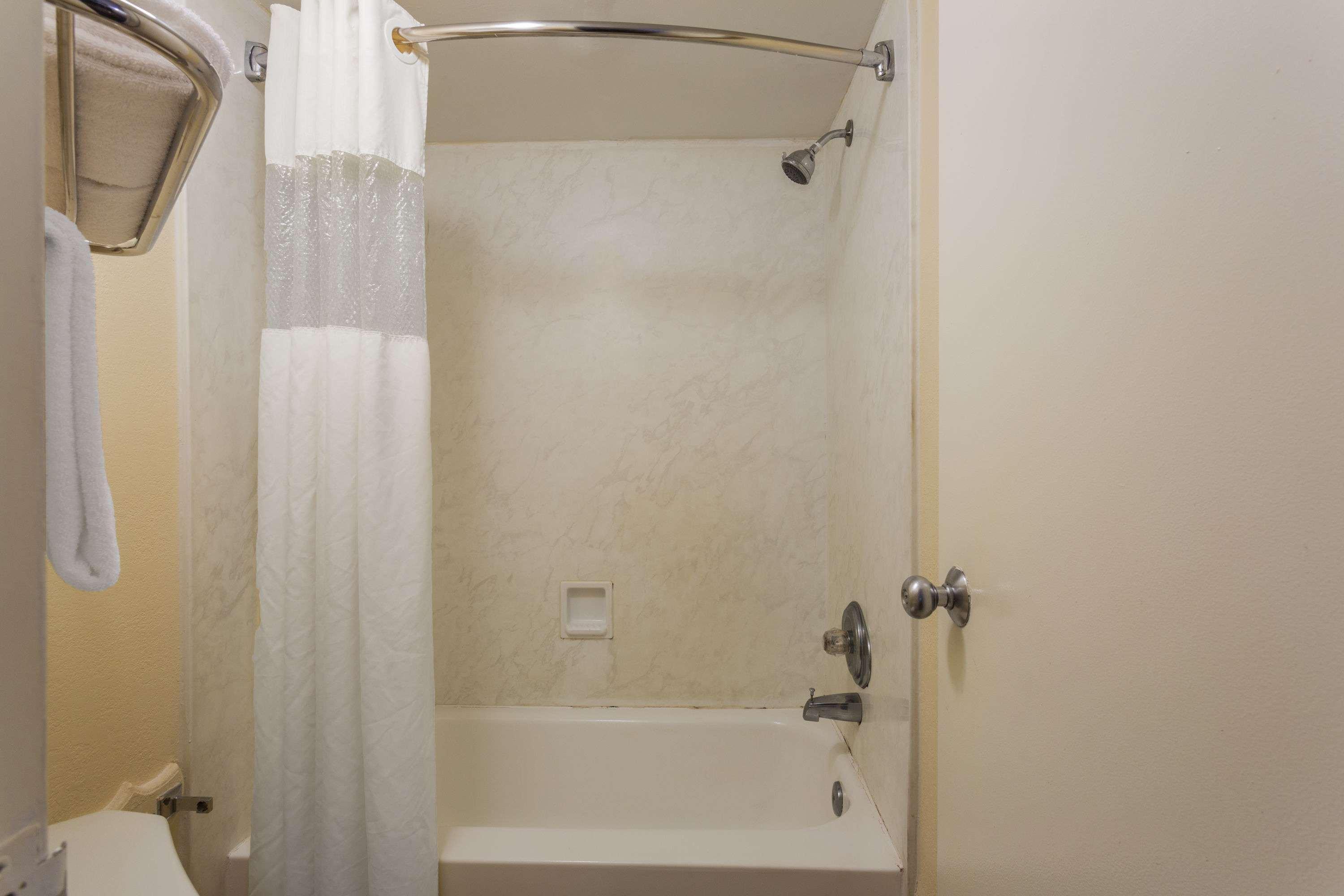 Travelodge By Wyndham Virginia Oceanfront Hotel 2*