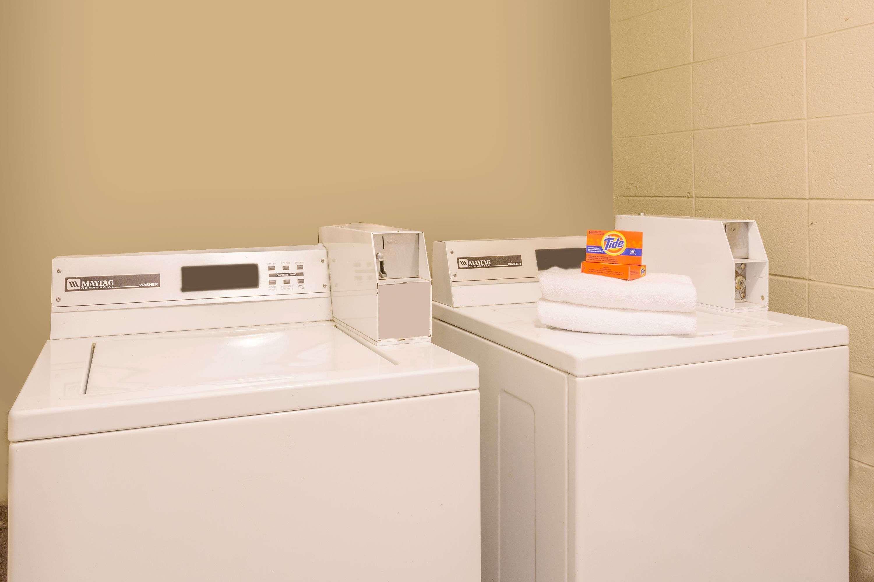 Travelodge By Wyndham Virginia Oceanfront 2*