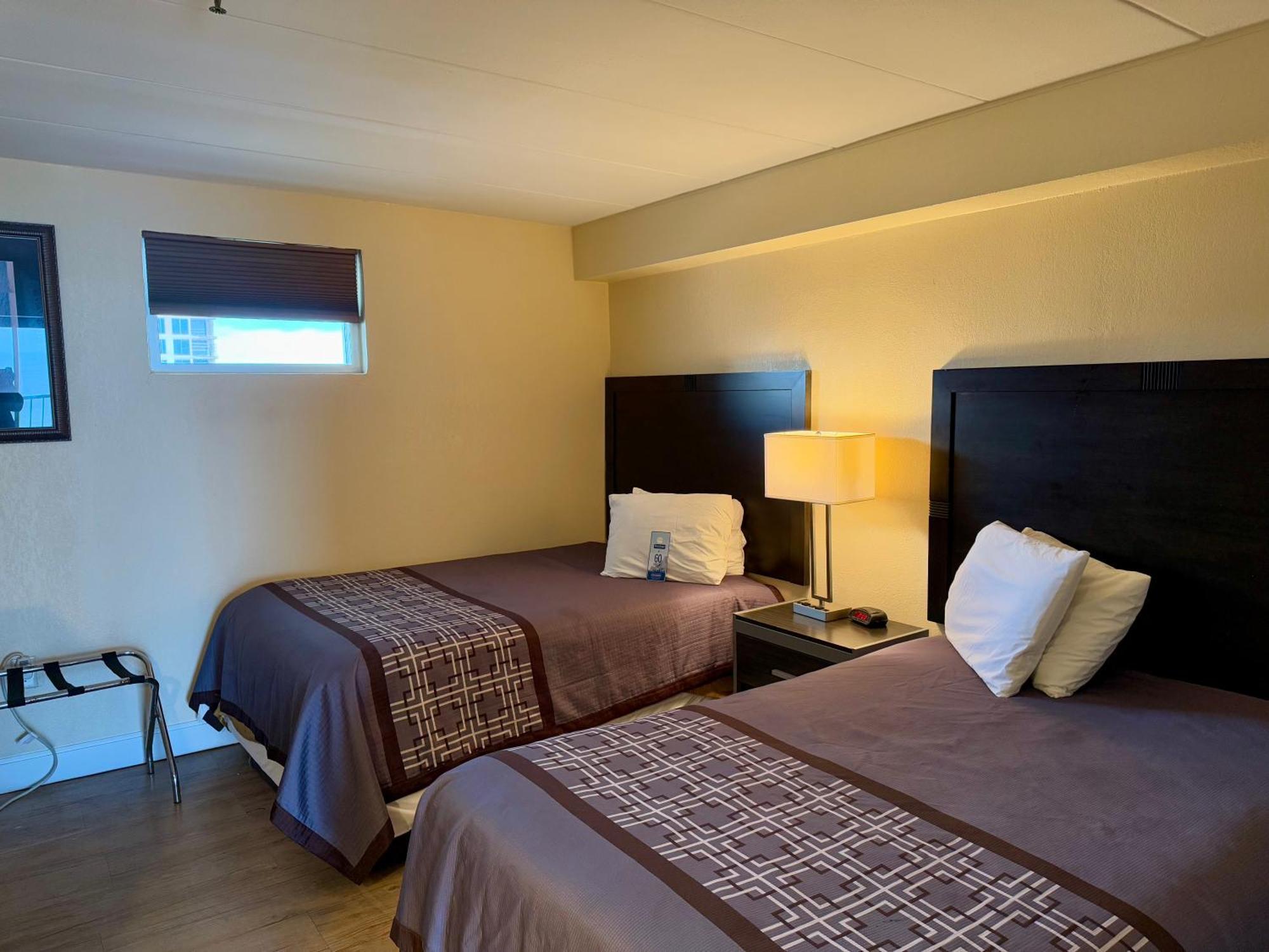 Hotel Travelodge By Wyndham Virginia Oceanfront